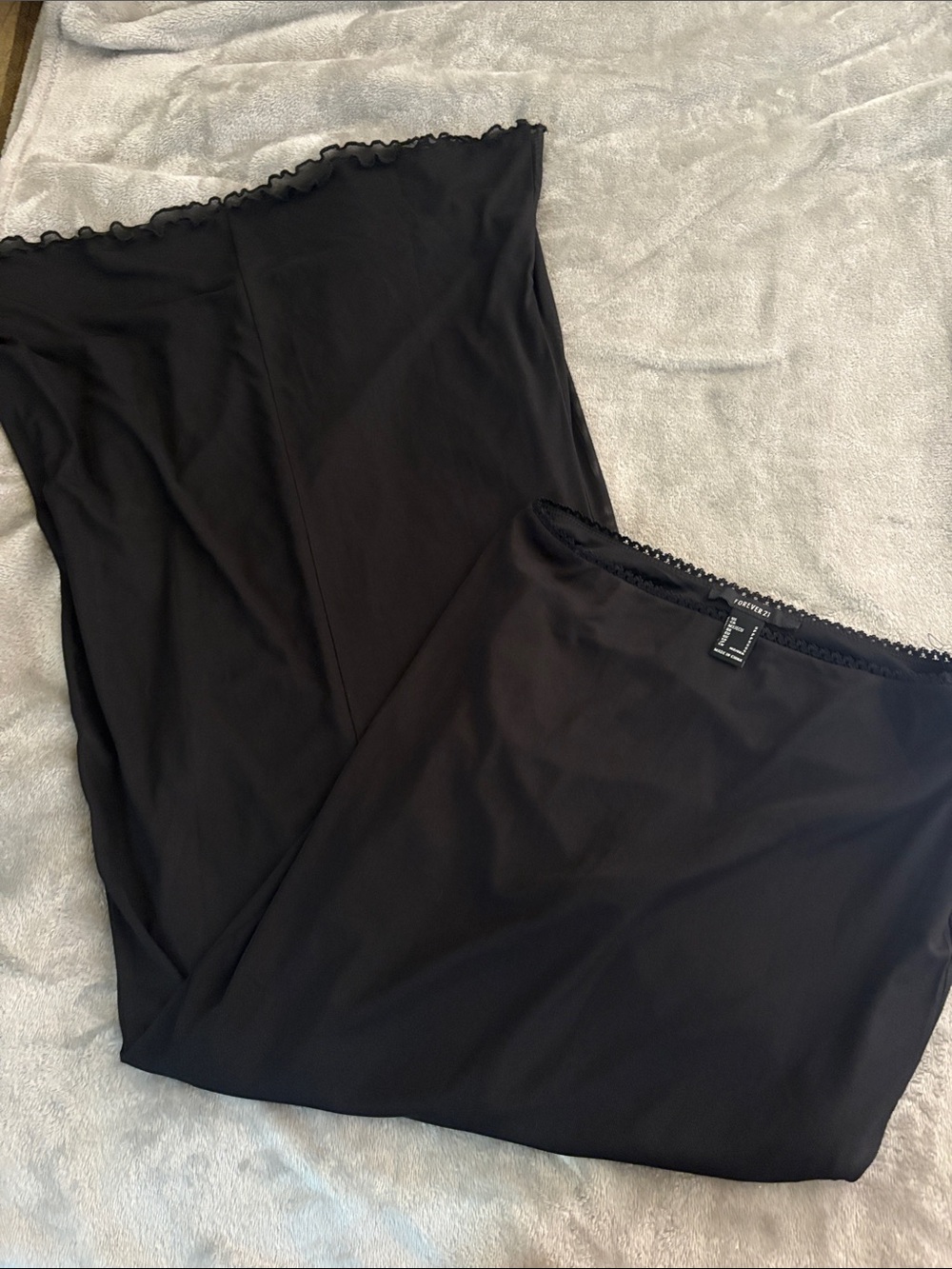 Forever 21 Black Strapless Maxi Slip Skirt with Lettuce-Edge Hem